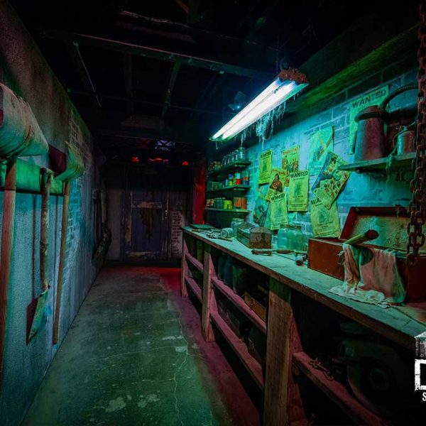 The-Dent-Schoolhouse-Haunted-Attracton-Basement