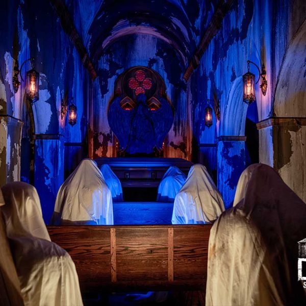 The-Dent-Schoolhouse-Haunted-Attracton-Cathedral